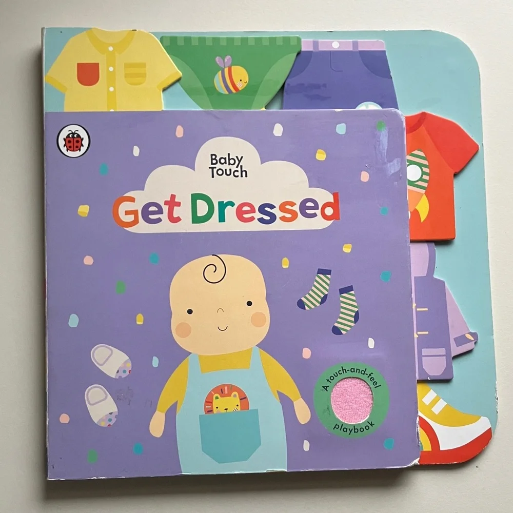 🌻Baby Touch Get Dressed Board Book